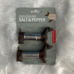 NWT Kikkerland Dachshund Salt Pepper Shakers